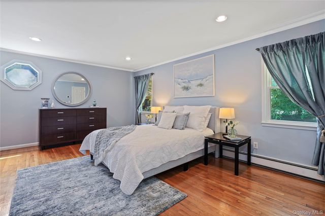 2 Rochambeau Drive, Hartsdale, NY 10530