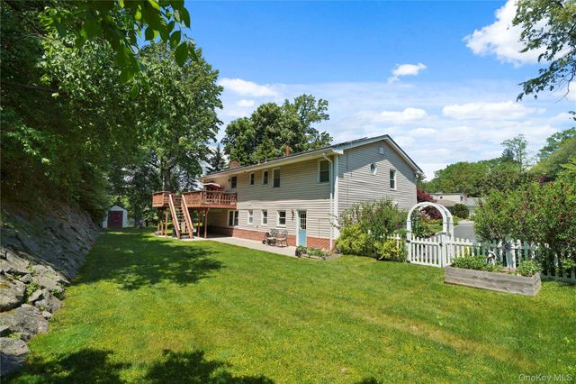 2 Rochambeau Drive, Hartsdale, NY 10530