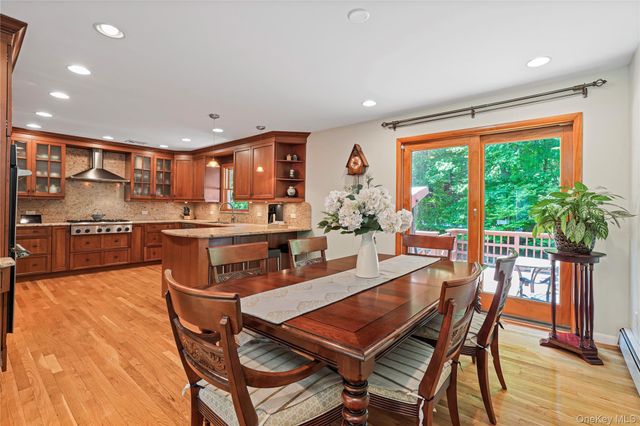 2 Rochambeau Drive, Hartsdale, NY 10530