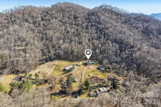 530 Wilson Cove Road, Canton, NC 28716