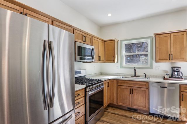 530 Wilson Cove Road, Canton, NC 28716