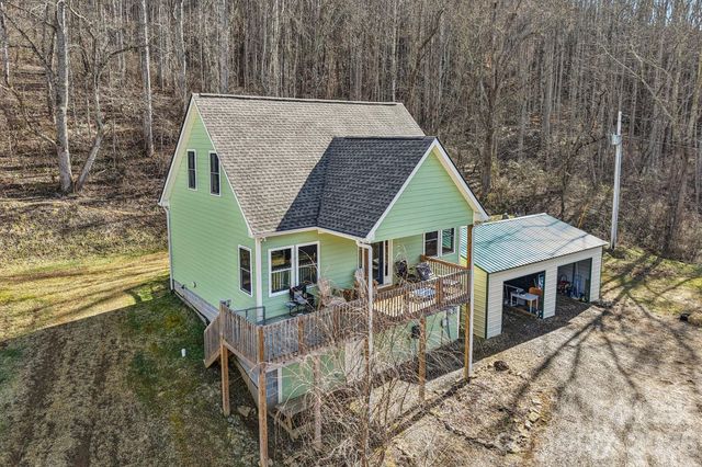 530 Wilson Cove Road, Canton, NC 28716