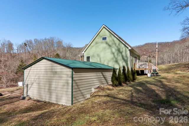 530 Wilson Cove Road, Canton, NC 28716