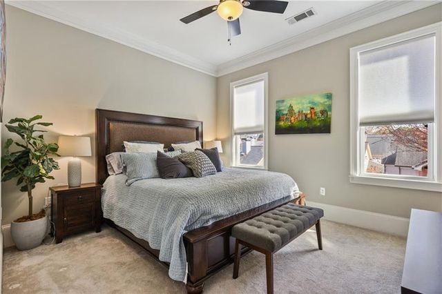 336 Brownstones NE Circle, Atlanta, GA 30312