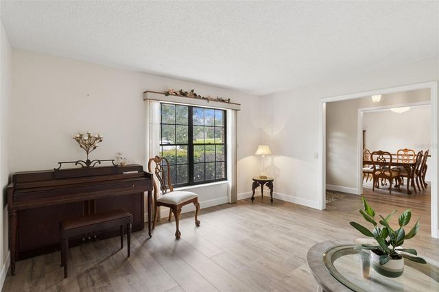 4909 LAKE GATLIN WOODS COURT, Orlando, FL 32806