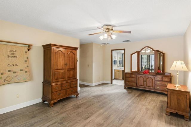 4909 LAKE GATLIN WOODS COURT, Orlando, FL 32806