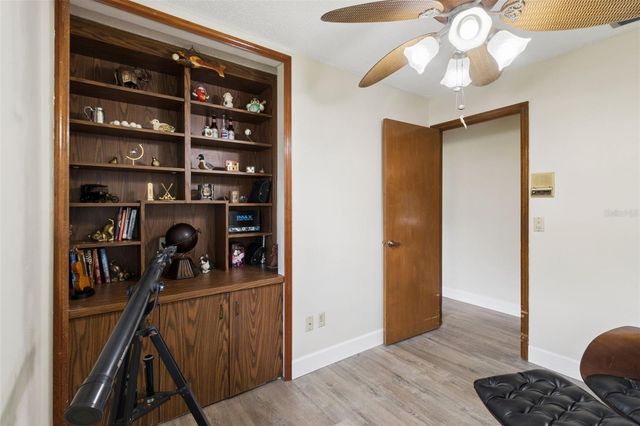 4909 LAKE GATLIN WOODS COURT, Orlando, FL 32806