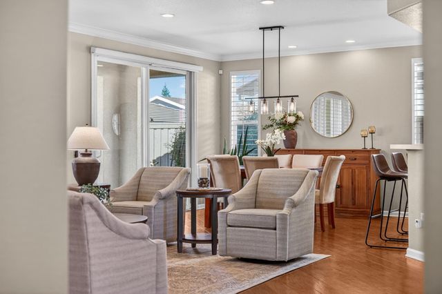 228 Stags Leap Ln, Lincoln, CA 95648