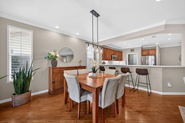 228 Stags Leap Ln, Lincoln, CA 95648