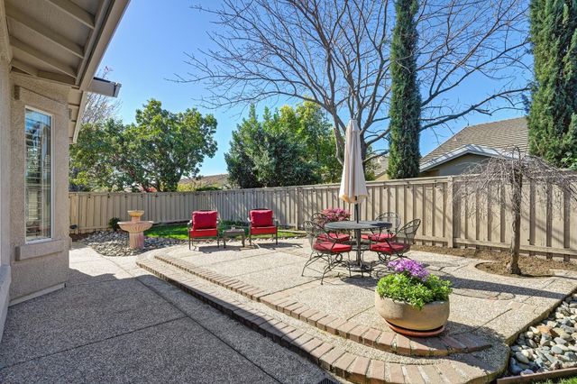 228 Stags Leap Ln, Lincoln, CA 95648