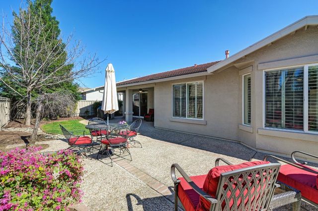 228 Stags Leap Ln, Lincoln, CA 95648
