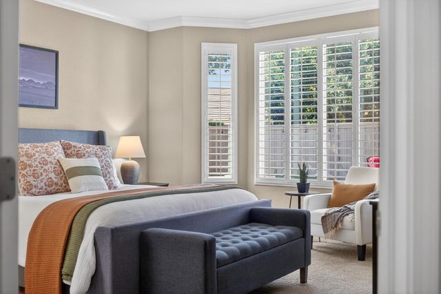 228 Stags Leap Ln, Lincoln, CA 95648