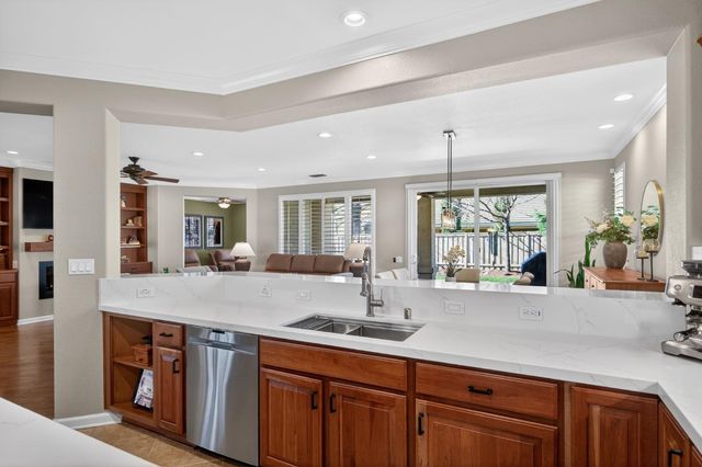 228 Stags Leap Ln, Lincoln, CA 95648