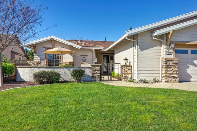 228 Stags Leap Ln, Lincoln, CA 95648