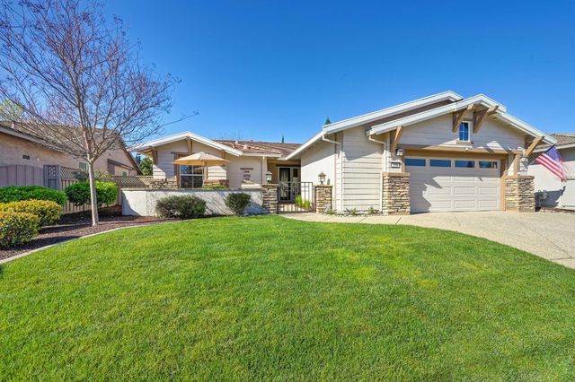 228 Stags Leap Ln, Lincoln, CA 95648