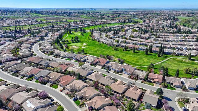 228 Stags Leap Ln, Lincoln, CA 95648