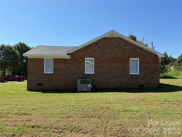 837 Sikes Mill Road, Monroe, NC 28110