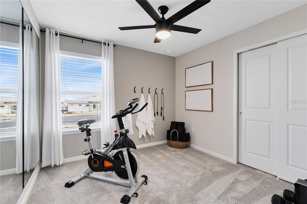 Image 16 of property listing at 2122 SOUTHBURY DRIVE, Kissimmee, FL 34744