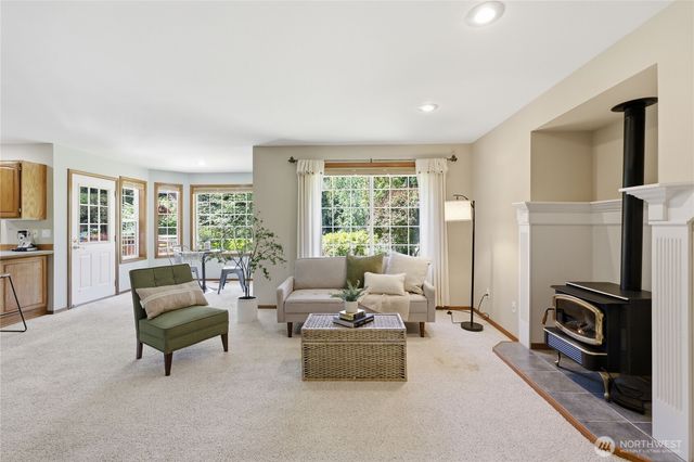 15 Station Prairie Road, Port Townsend, WA 98368