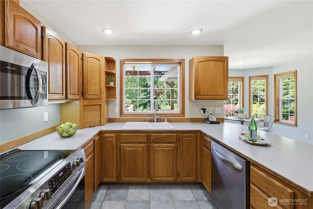15 Station Prairie Road, Port Townsend, WA 98368