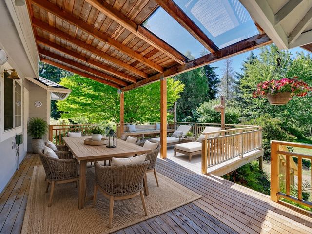 15 Station Prairie Road, Port Townsend, WA 98368