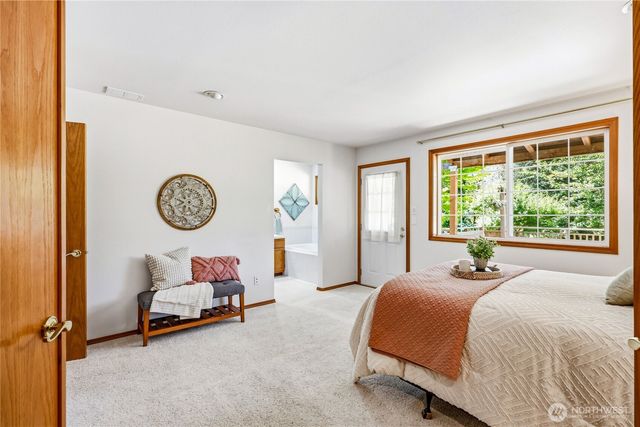 15 Station Prairie Road, Port Townsend, WA 98368