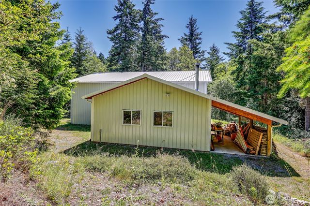 15 Station Prairie Road, Port Townsend, WA 98368