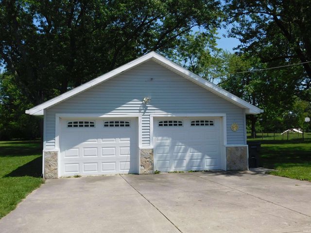 2245 E County Road 67, Anderson, IN 46017