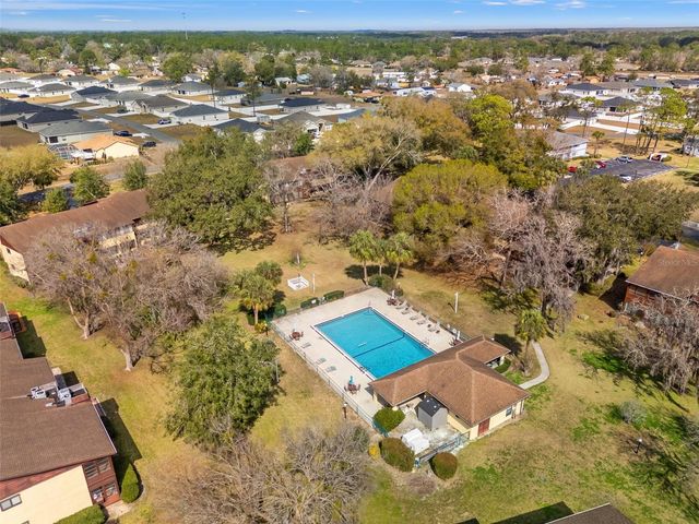 520 SILVER COURSE B, Ocala, FL 34472