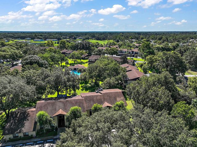 520 SILVER COURSE B, Ocala, FL 34472