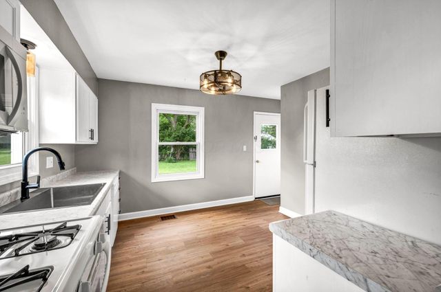 1316 Moler Road, Columbus, OH 43207