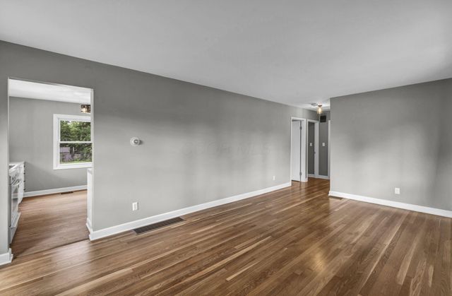 1316 Moler Road, Columbus, OH 43207
