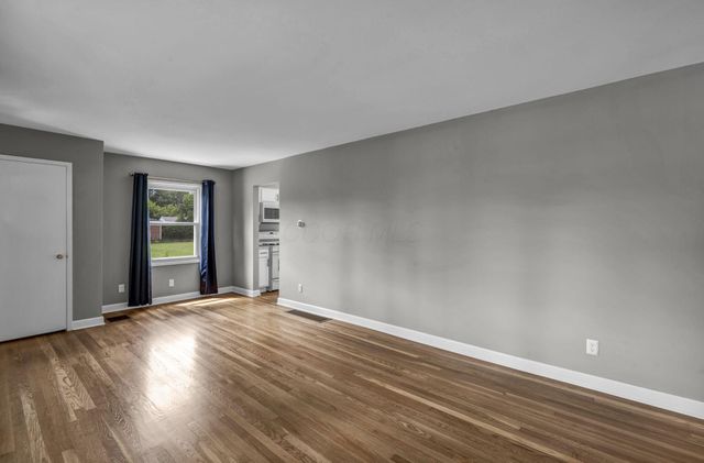 1316 Moler Road, Columbus, OH 43207