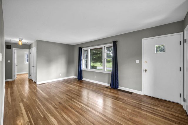 1316 Moler Road, Columbus, OH 43207