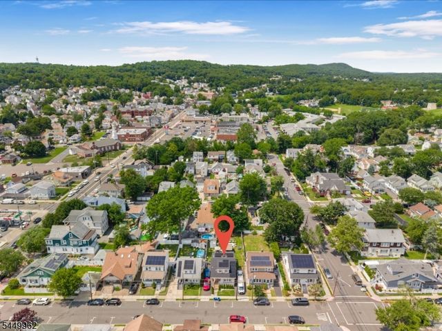 93 N 15Th St, Prospect Park Boro, NJ 07508