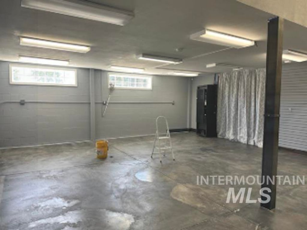 4105 N Adams, Garden City, ID 83714 photo 6