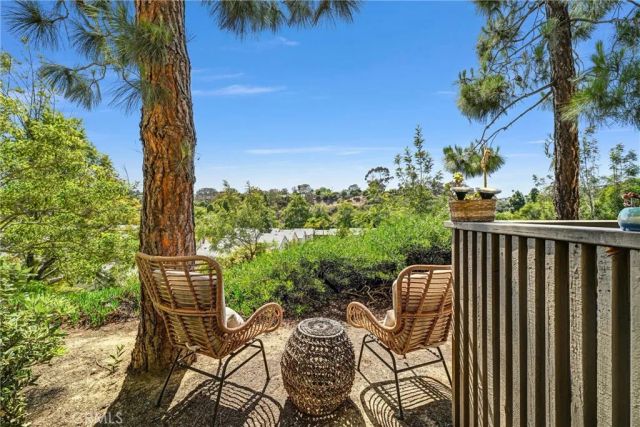 8640 Via Mallorca B, La Jolla, CA 92037