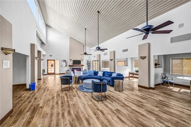 8640 Via Mallorca B, La Jolla, CA 92037