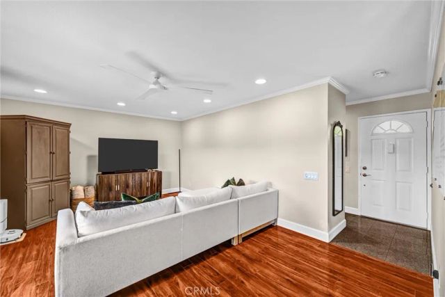 8640 Via Mallorca B, La Jolla, CA 92037