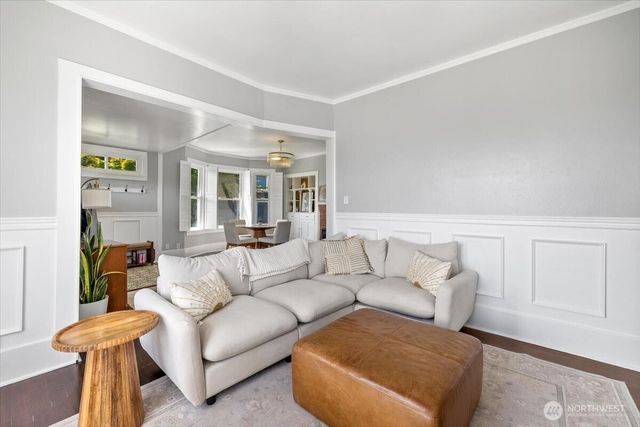 3311 25th Avenue S, Seattle, WA 98144