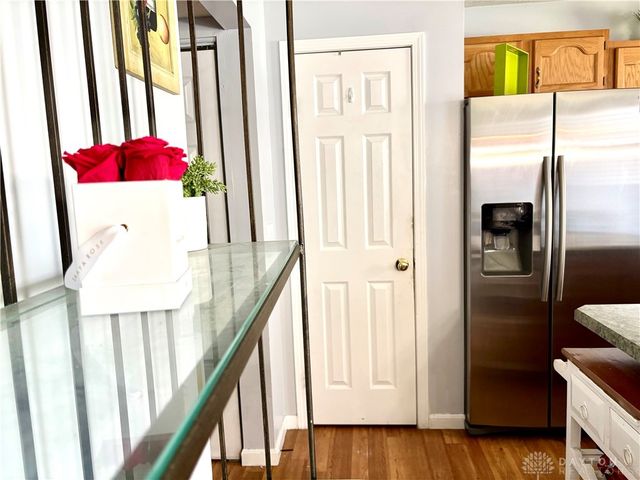 1006 Lofton Drive, Englewood, OH 45315