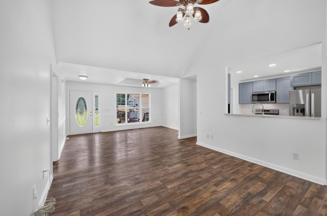 105 Carrie Mae Cir, Portland, TN 37148