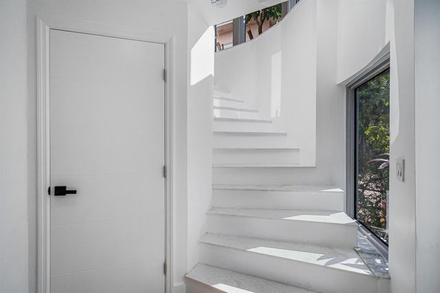 361 Jefferson Avenue, Miami Beach, FL 33139