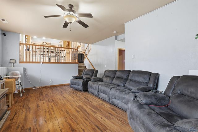 4624 PATRICIA ST, Rapid City, SD 57703