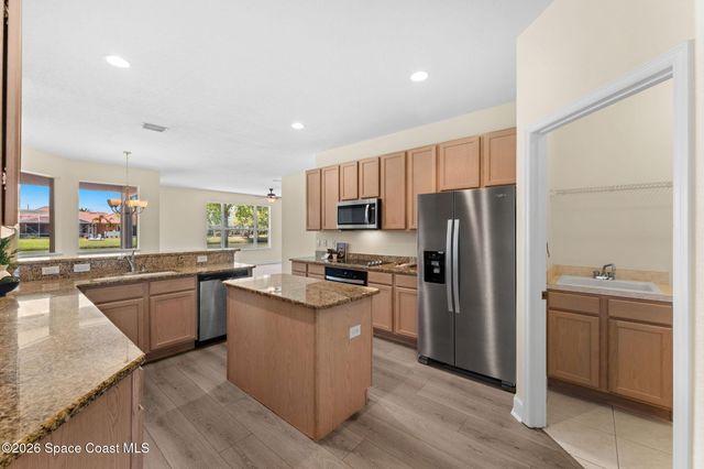 541 Oceanside Boulevard, Indialantic, FL 32903