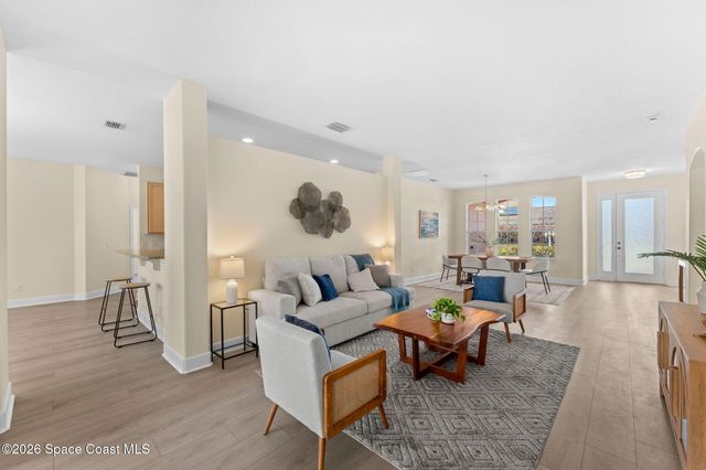 541 Oceanside Boulevard, Indialantic, FL 32903