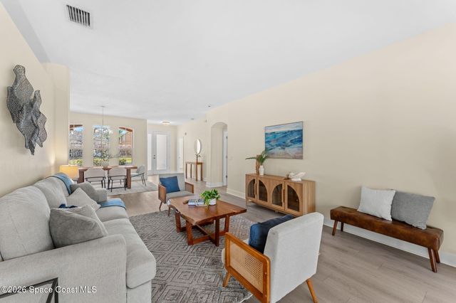 541 Oceanside Boulevard, Indialantic, FL 32903