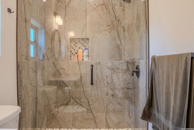 500 NAKED INDIAN TRL, New Braunfels, TX 78132