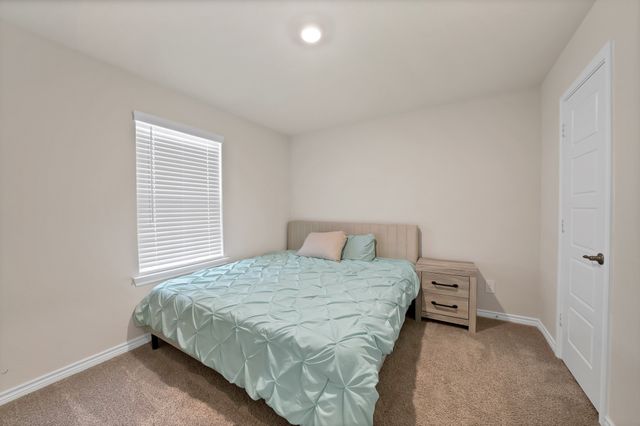 10108 Sunnyview Lane, Aubrey, TX 76227