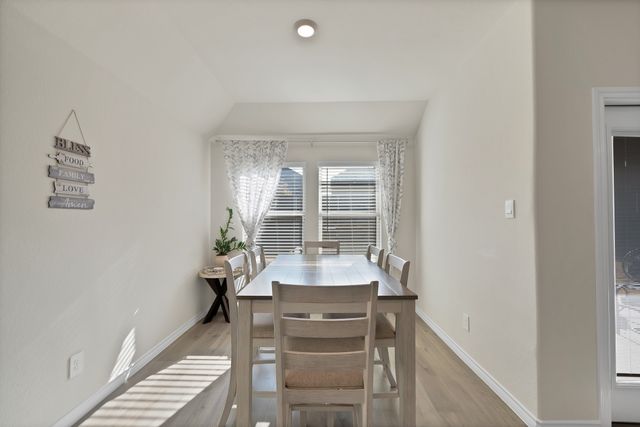 10108 Sunnyview Lane, Aubrey, TX 76227